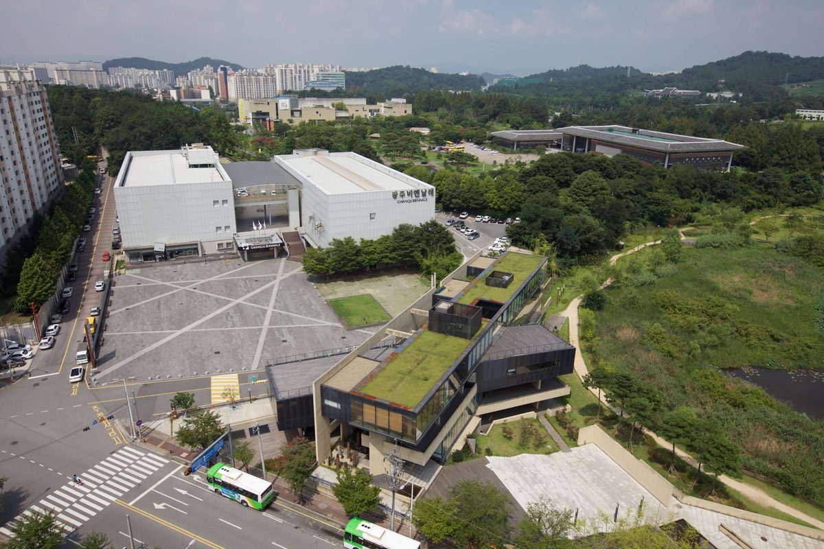 中方因韩国光州双年展涉台错误做法宣布撤展，要求韩方立即纠正